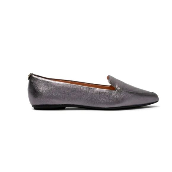 faye pointy toe loafer